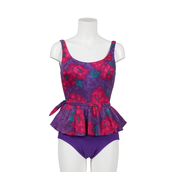 Christina Peplum Hem 80s / 90s Vintage Low Cut Back One Piece Floral Swimsuit - Picture 2 of 10